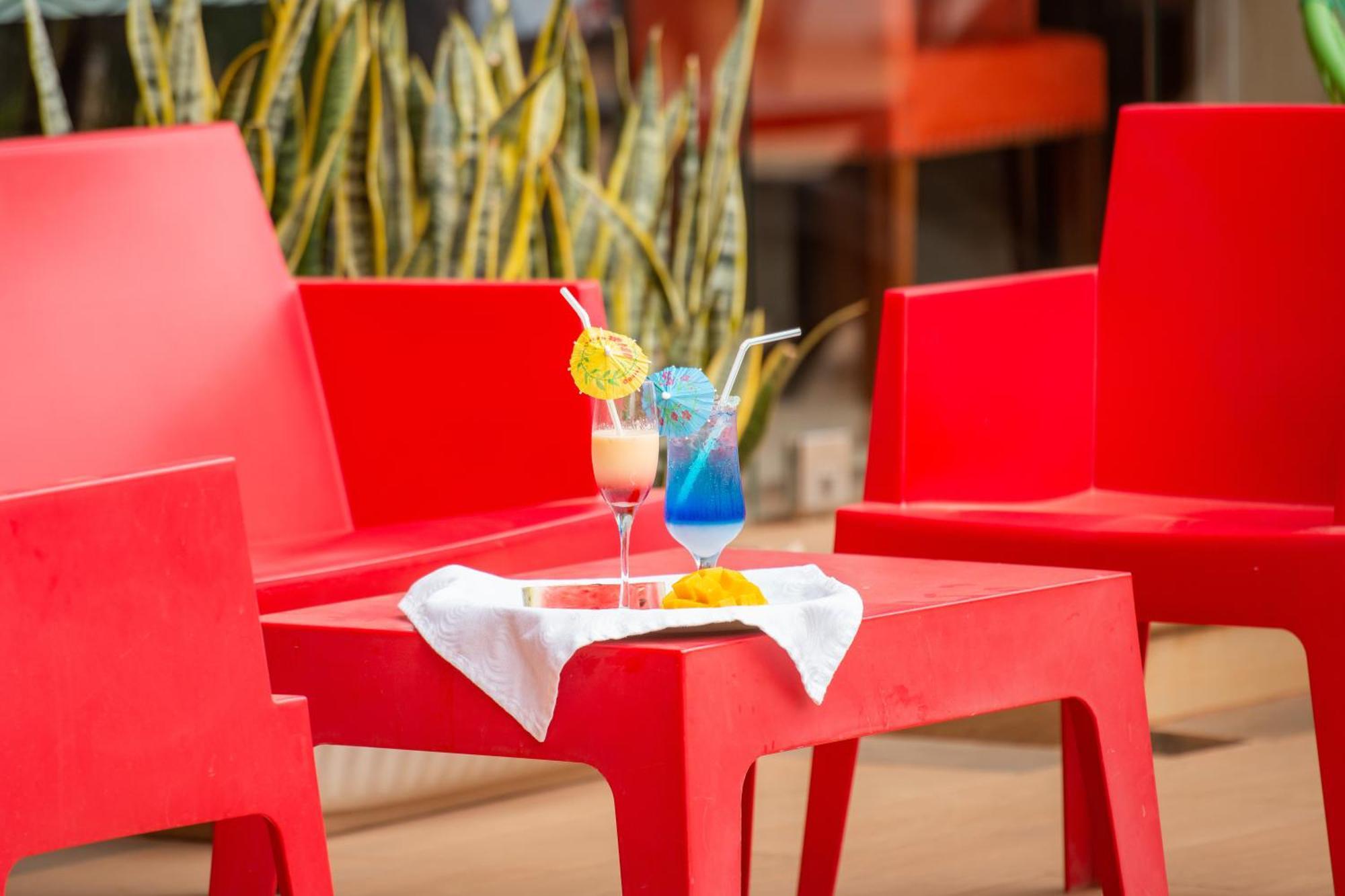 Hotel La Rose Blanche Korhogo Εξωτερικό φωτογραφία