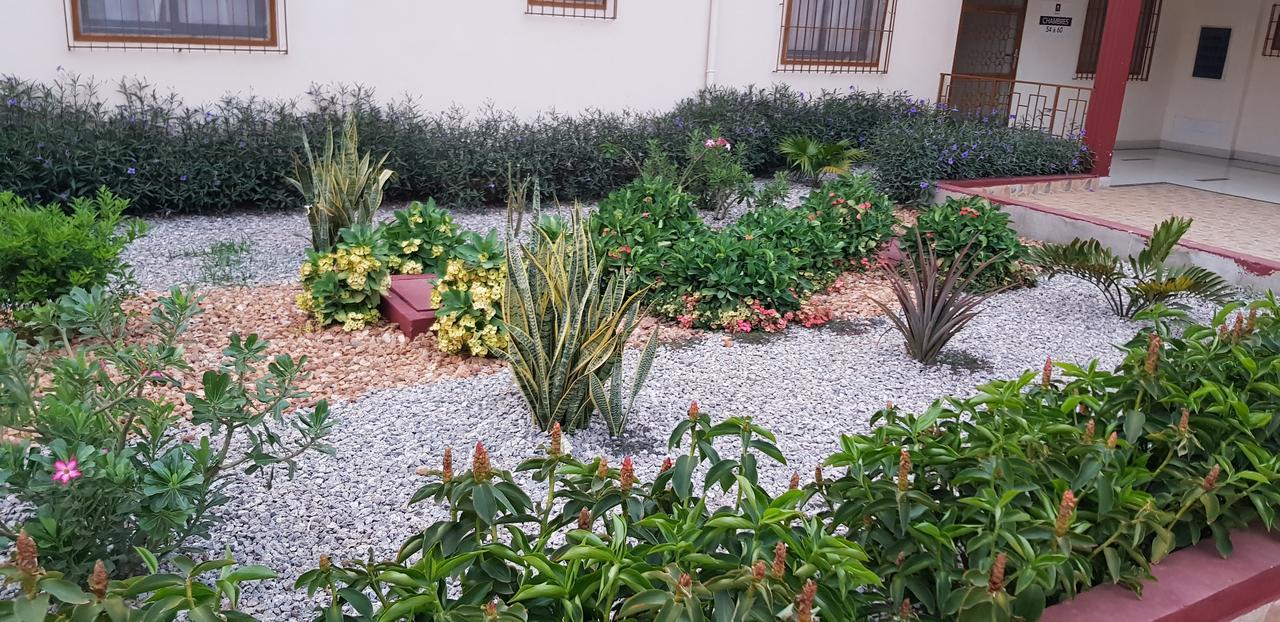 Hotel La Rose Blanche Korhogo Εξωτερικό φωτογραφία