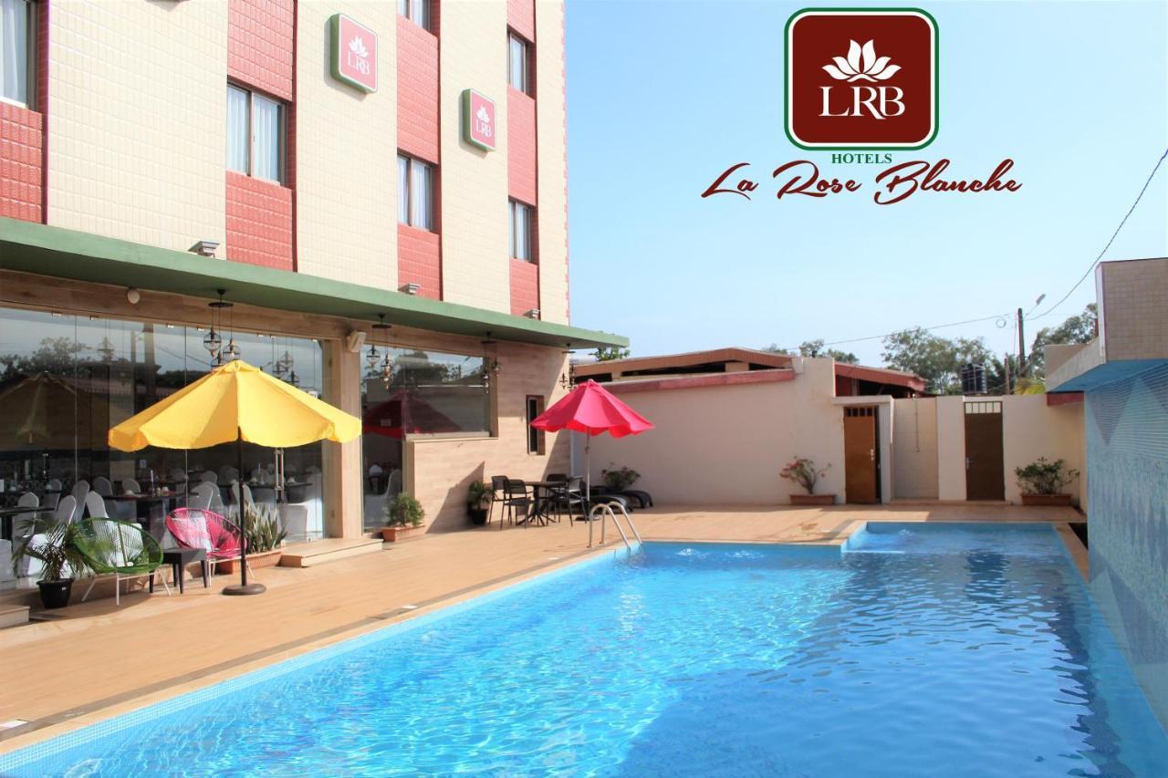 Hotel La Rose Blanche Korhogo Εξωτερικό φωτογραφία