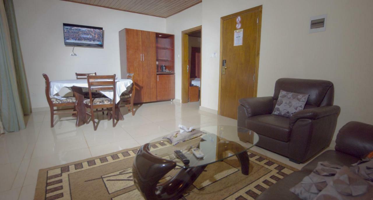 Hotel La Rose Blanche Korhogo Εξωτερικό φωτογραφία