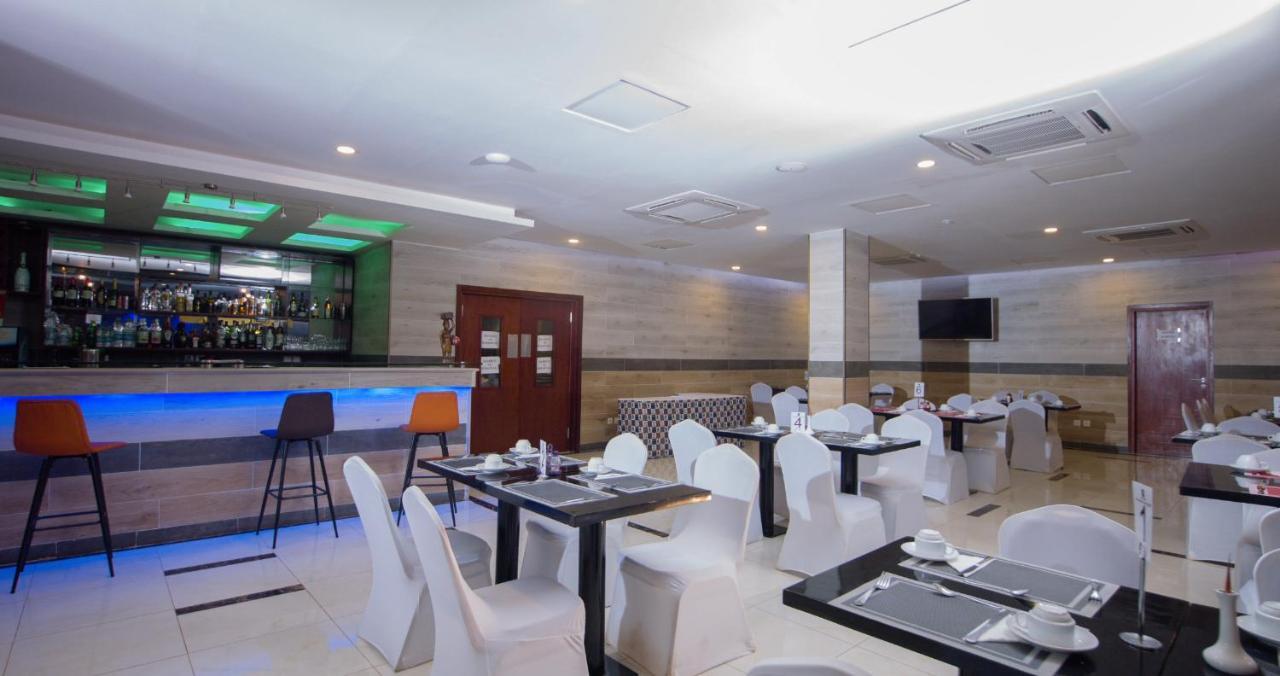 Hotel La Rose Blanche Korhogo Εξωτερικό φωτογραφία